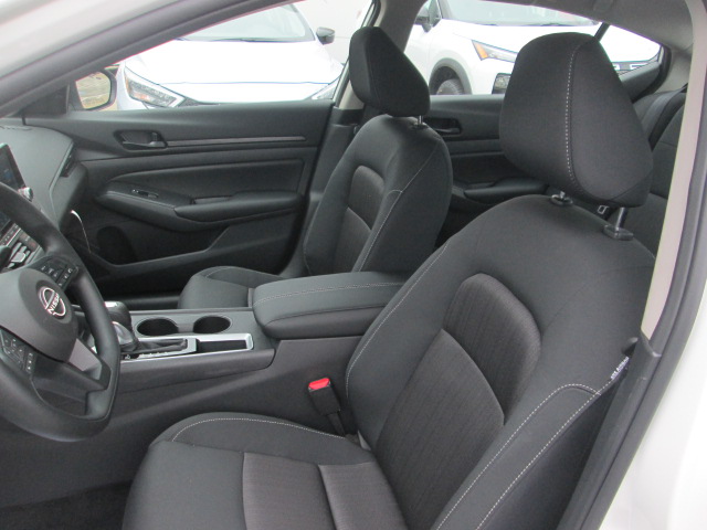 2025 Nissan Altima S FWD