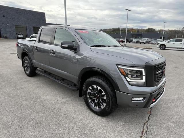 2024 Nissan Titan PRO-4X 4WD