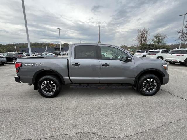 2024 Nissan Titan PRO-4X 4WD