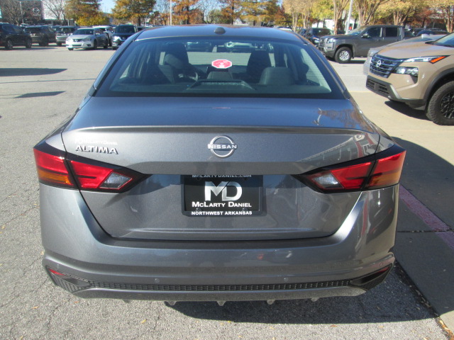 2025 Nissan Altima S FWD