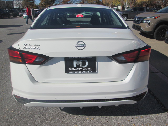 2025 Nissan Altima S FWD