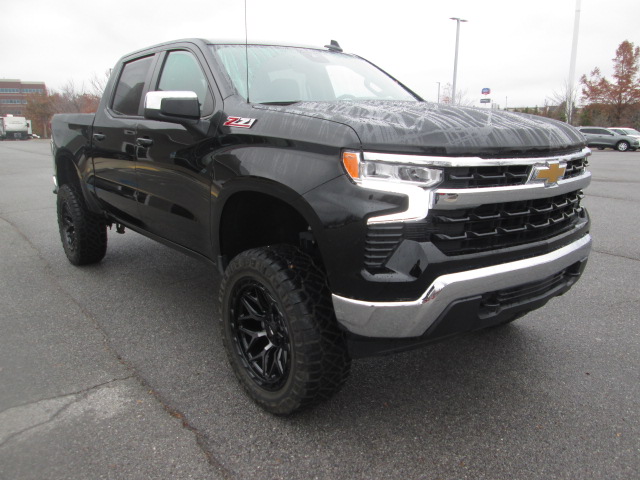 2024 Chevrolet Silverado 1500 LT 4WD 147WB
