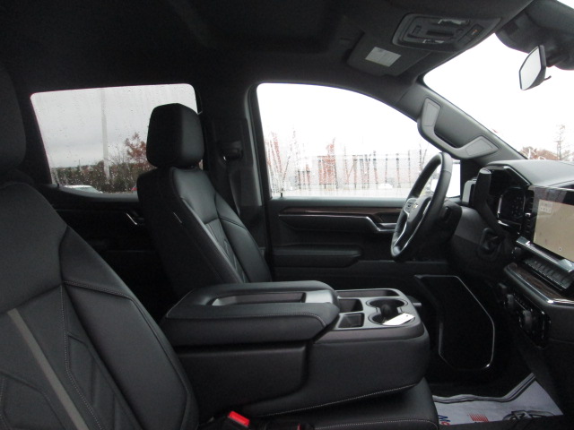 2024 Chevrolet Silverado 1500 LT 4WD 147WB