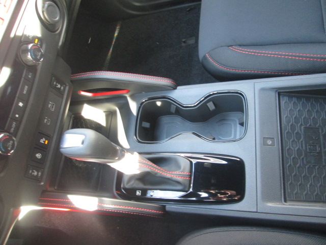 2025 Nissan Frontier PRO-4X 4WD
