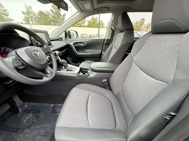 2019 Toyota RAV4 XLE FWD