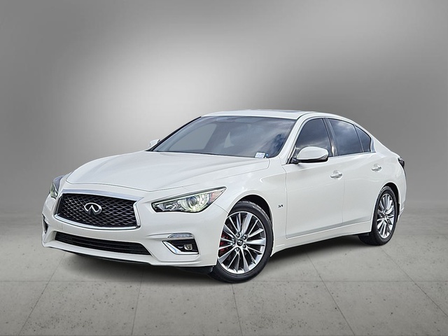 2018 INFINITI Q50 3.0t Luxury RWD