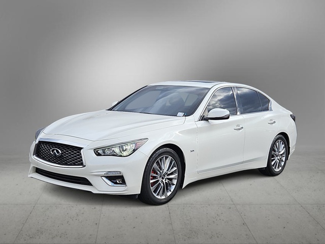 2018 INFINITI Q50 3.0t Luxury RWD