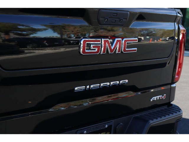 2020 GMC Sierra 1500 AT4 4WD 147WB