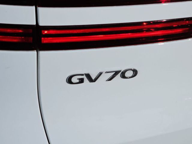 2022 Genesis GV70 3.5T AWD