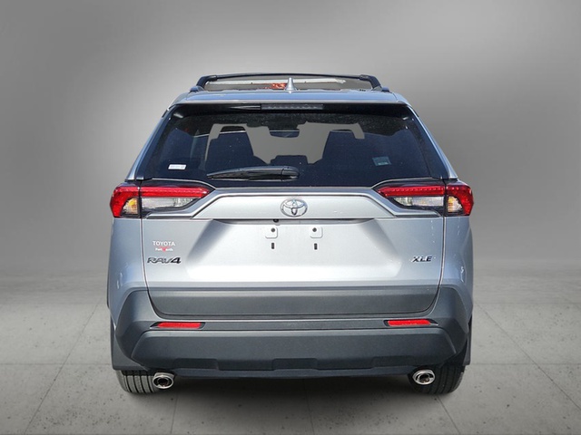 2024 Toyota RAV4 XLE Premium FWD