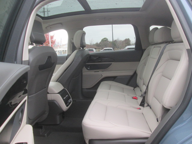2025 Lincoln Nautilus Premiere AWD