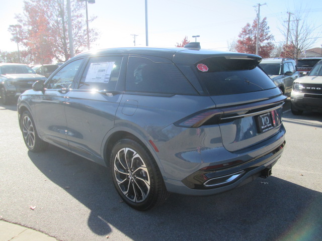 2025 Lincoln Nautilus Reserve AWD