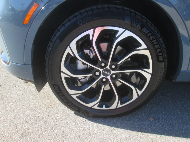 2025 Lincoln Nautilus Reserve AWD