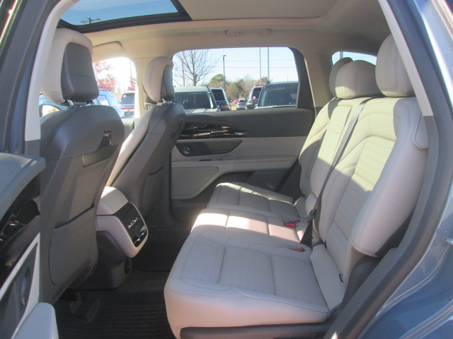 2025 Lincoln Nautilus Reserve AWD