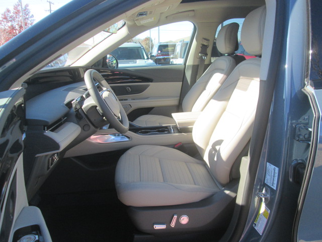 2025 Lincoln Nautilus Reserve AWD