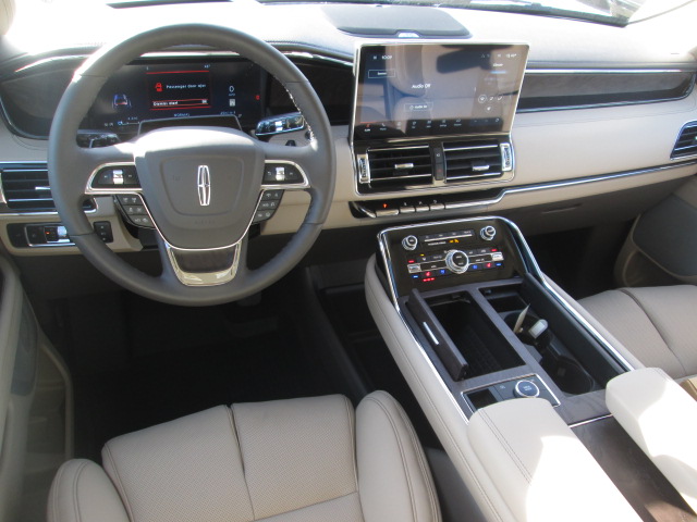 2024 Lincoln Navigator L Reserve 4WD