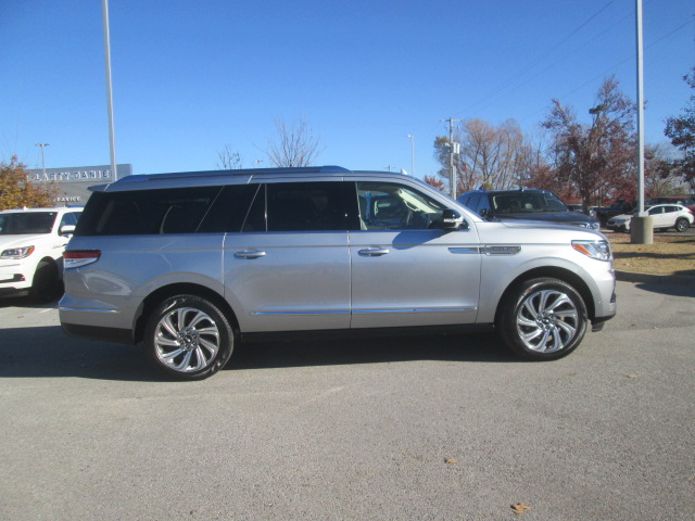 2024 Lincoln Navigator L Reserve 4WD