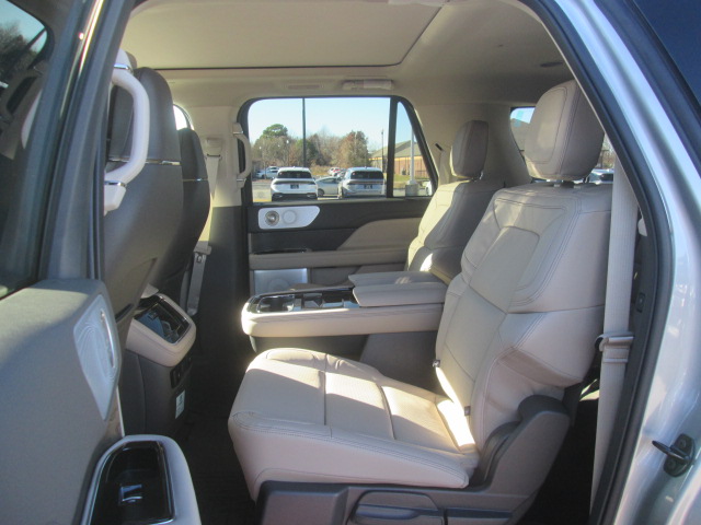 2024 Lincoln Navigator L Reserve 4WD