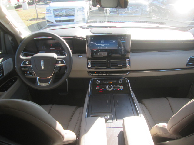 2024 Lincoln Navigator L Reserve 4WD