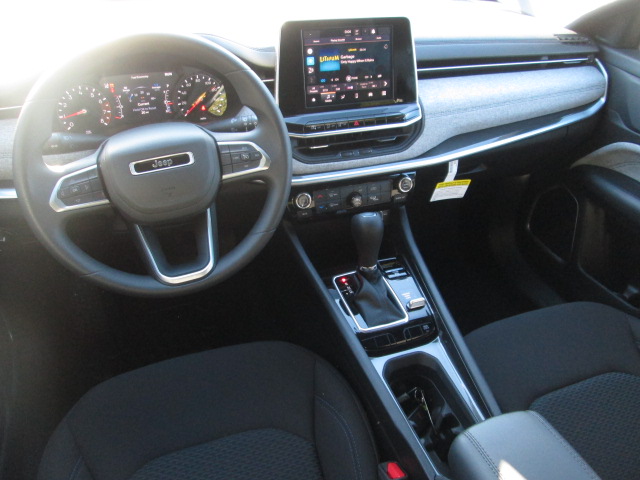 2025 Jeep Compass Sport 4WD
