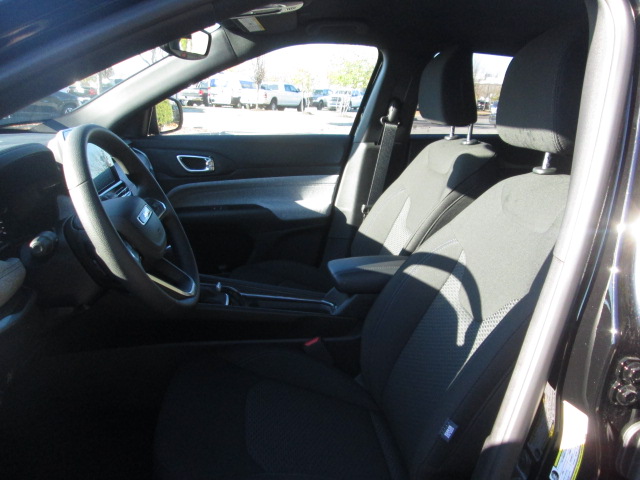 2025 Jeep Compass Sport 4WD