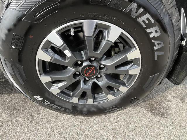 2024 Nissan Titan PRO-4X 4WD