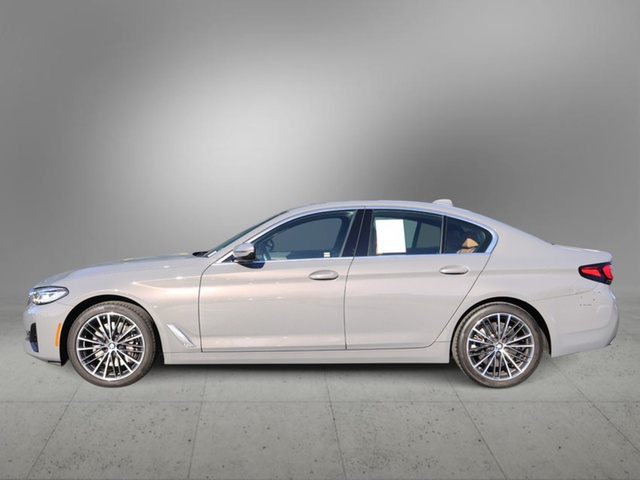 2022 BMW 5 Series 540i