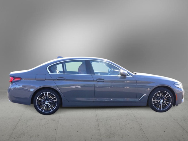 2022 BMW 5 Series 540i