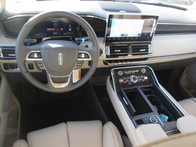 2024 Lincoln Navigator Reserve 4WD