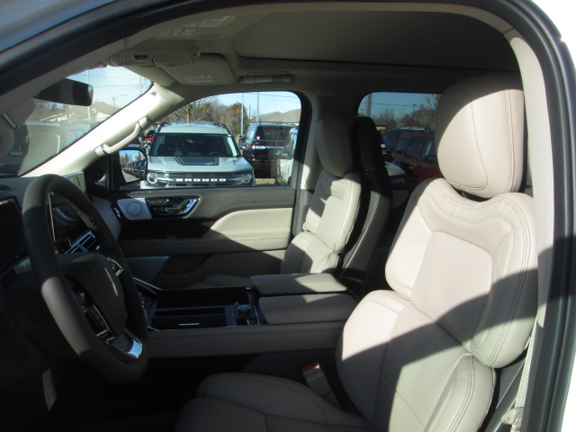 2024 Lincoln Navigator Reserve 4WD