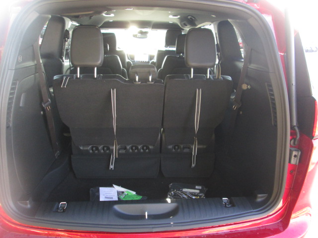 2025 Chrysler Voyager LX FWD
