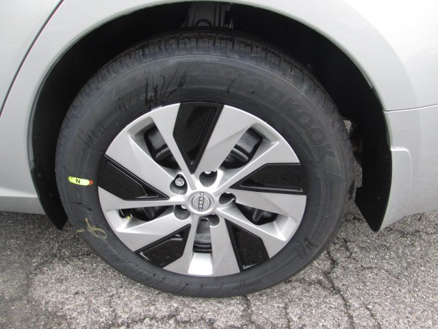 2025 Nissan Altima S FWD