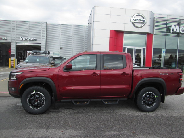 2025 Nissan Frontier PRO-4X 4WD