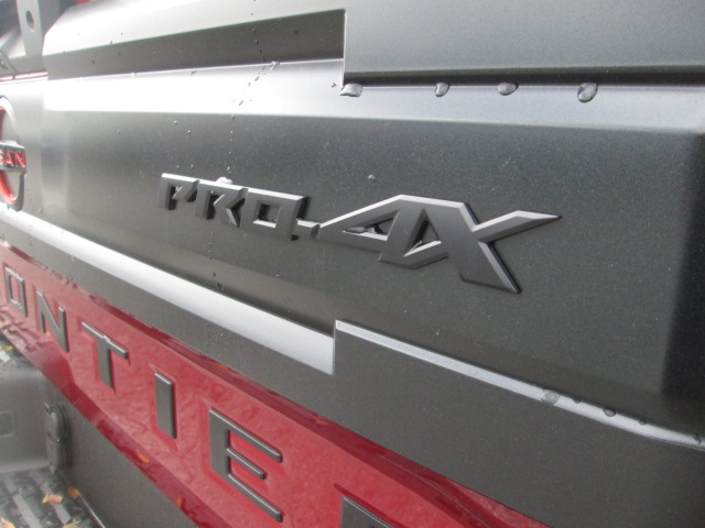 2025 Nissan Frontier PRO-4X 4WD