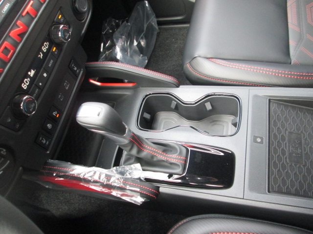 2025 Nissan Frontier PRO-4X 4WD