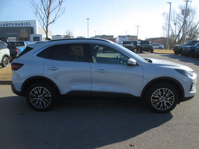 2025 Ford Escape PHEV FWD