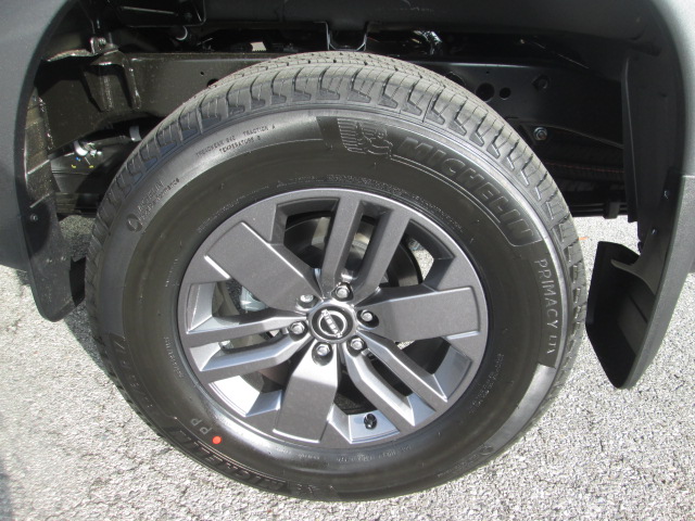 2025 Nissan Frontier SV 4WD