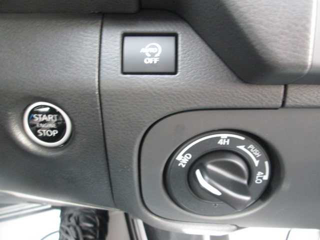 2025 Nissan Frontier SV 4WD