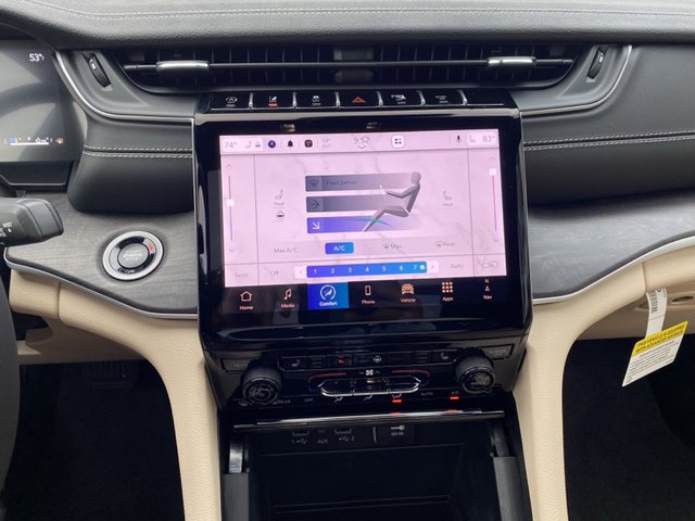 2025 Jeep Grand Cherokee Limited 2WD