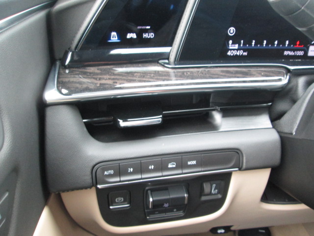 2023 Cadillac Escalade Premium Luxury 4WD