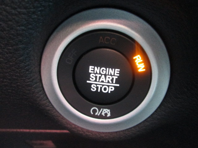 2025 Chrysler Pacifica Select FWD