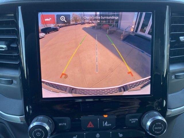 2025 Ram 1500 Big Horn 4WD 5ft7 Box