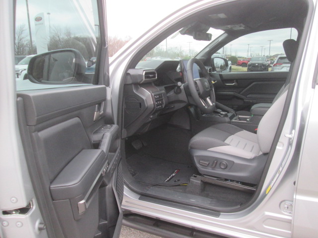 2024 Toyota Tacoma TRD Off Road 4WD 5ft Bed