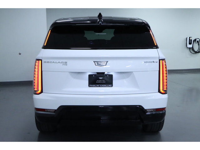 2025 Cadillac Escalade Sport 2 AWD IQ