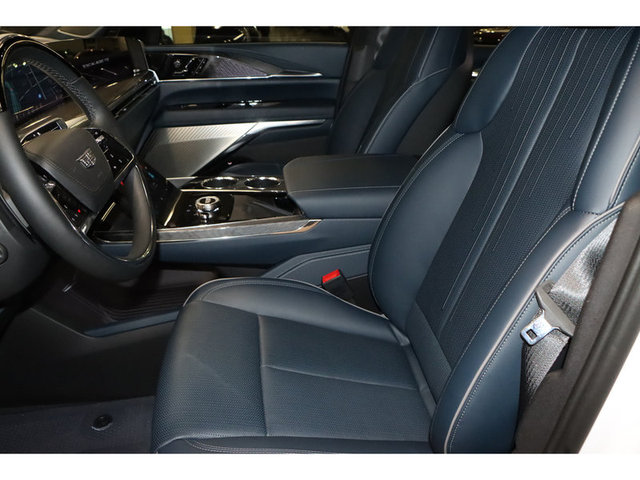 2025 Cadillac Escalade Sport 2 AWD IQ