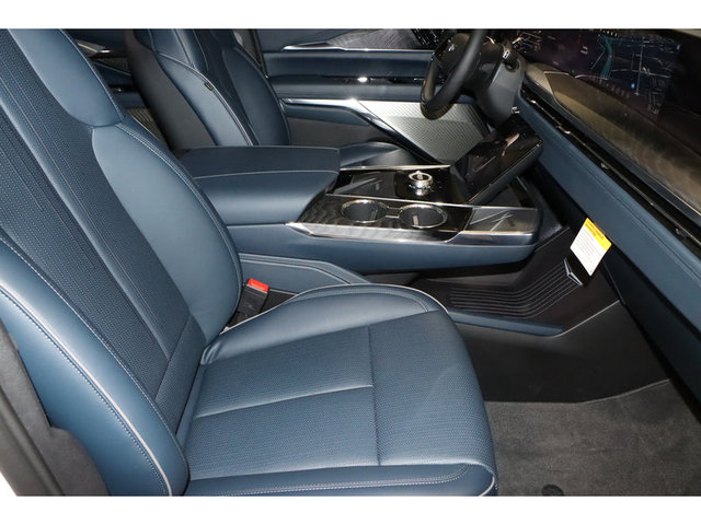 2025 Cadillac Escalade Sport 2 AWD IQ