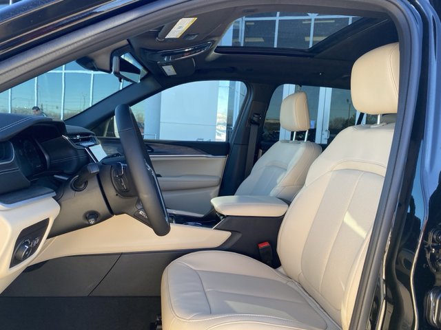 2025 Jeep Grand Cherokee Limited 4WD L