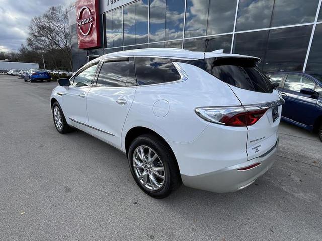 2023 Buick Enclave Essence FWD