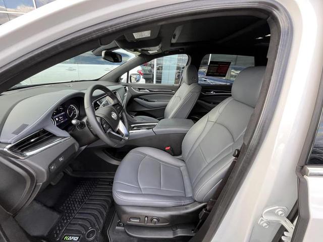 2023 Buick Enclave Essence FWD