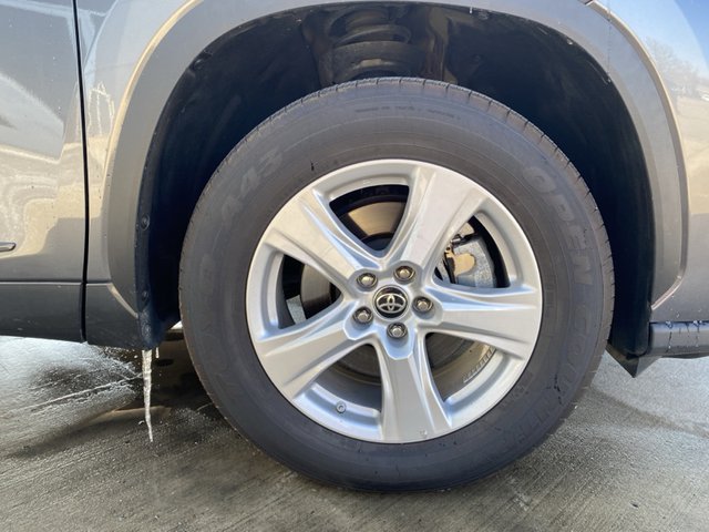 2023 Toyota Highlander L FWD